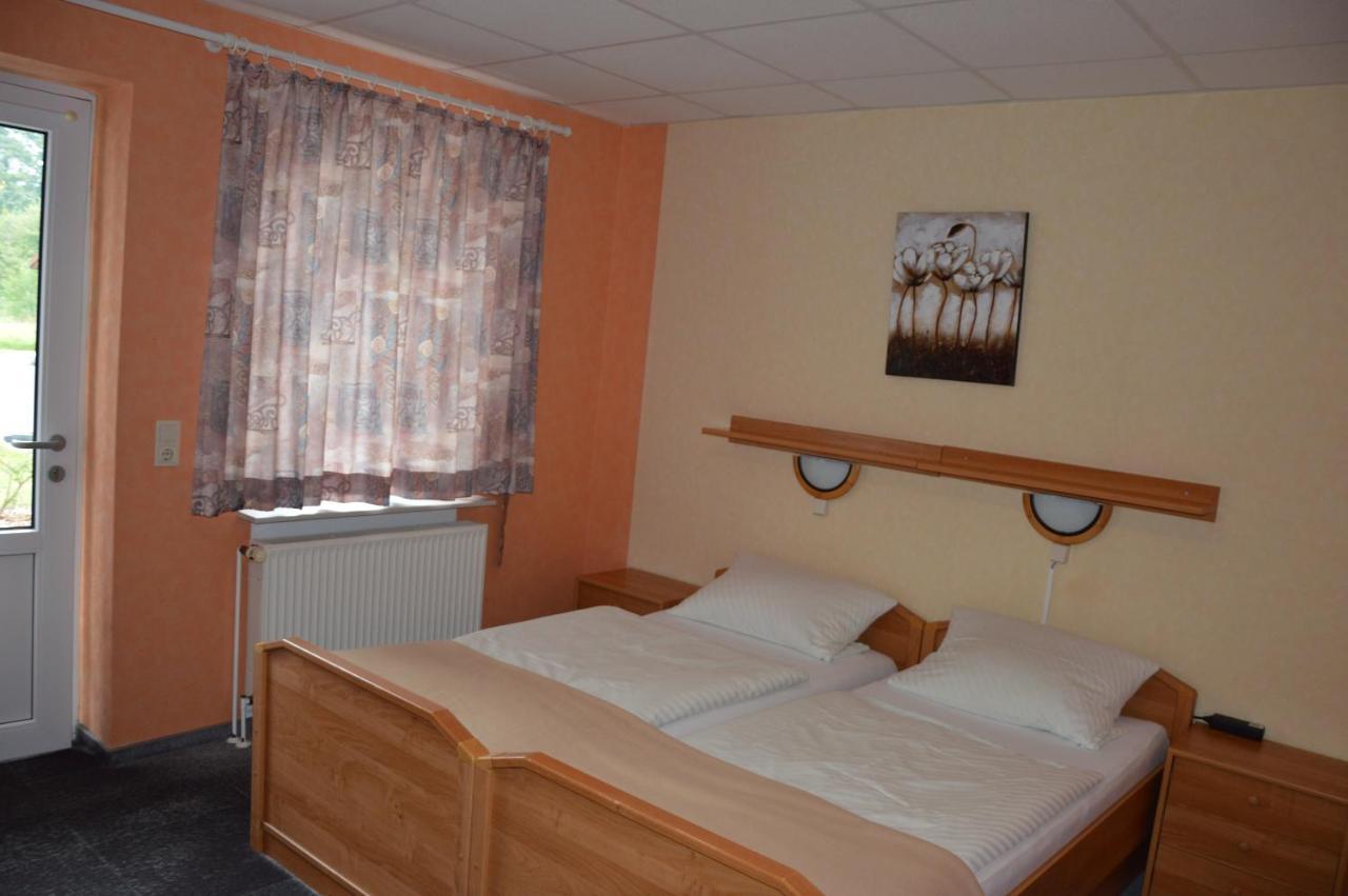 Hotel-Garni Hof von Hannover Wittmund Exterior foto