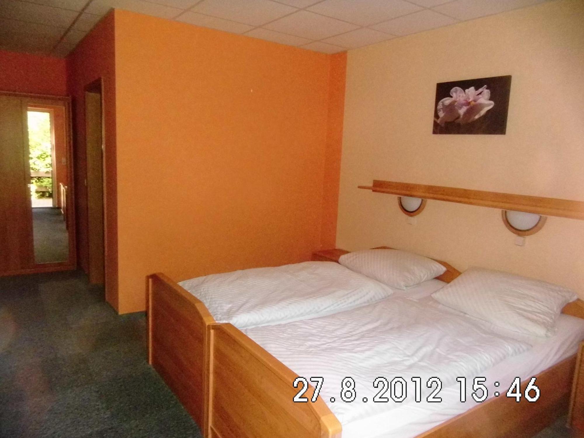 Hotel-Garni Hof von Hannover Wittmund Exterior foto